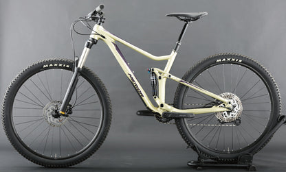 【状態ランクC】 ❘ 【M038】ONE-TWENTY 400 ❘ 44cm(M)