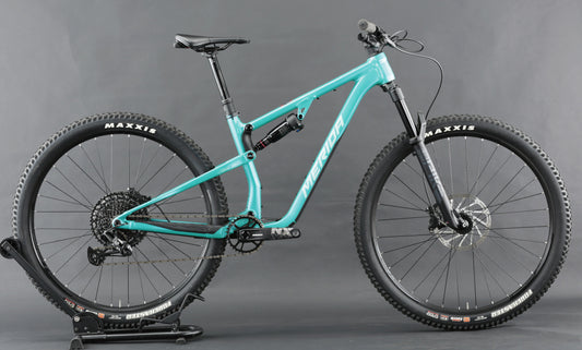 【状態ランクA】 ❘ 【M276】ONE-TWENTY 700 ❘ 41cm(S)