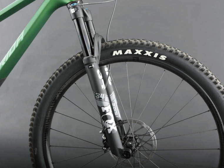 状態ランクA】｜【M285】BIG.NINE TR （2025 ビッグナイン）8000｜38cm