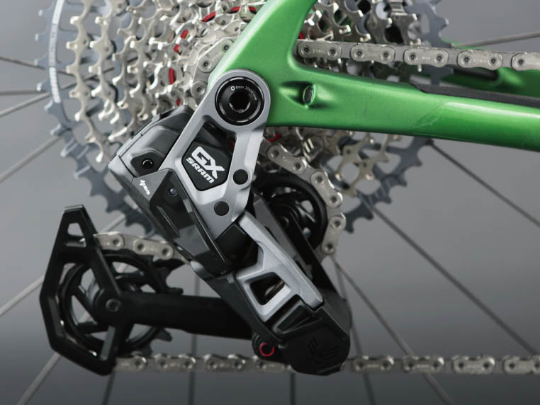 状態ランクA】｜【M286】BIG.NINE TR （2025 ビッグナイン）8000｜41cm