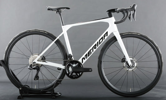 【状態ランクA】 ❘ 【M437】SCULTURA ENDURANCE 8000  ❘ 47cm(XS)