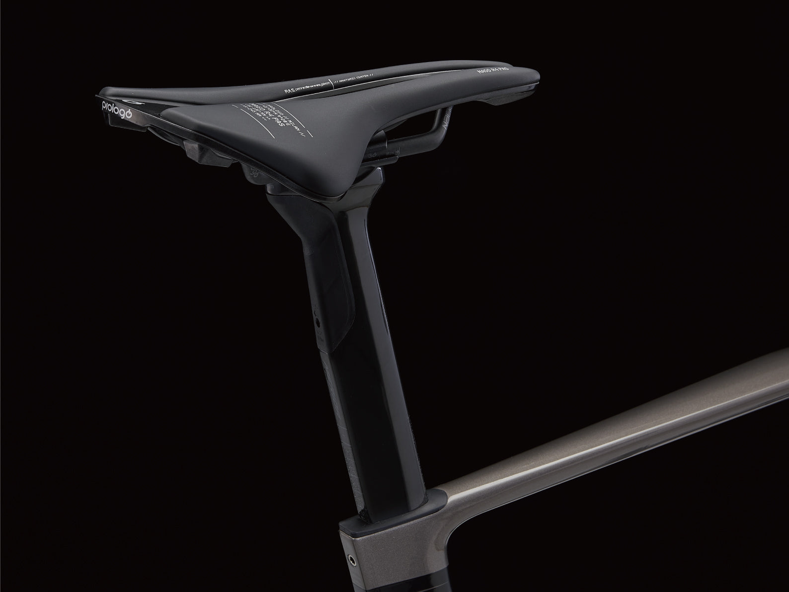 REACTO TEAM（リアクト チーム） ｜MERIDA公式オンラインショップ